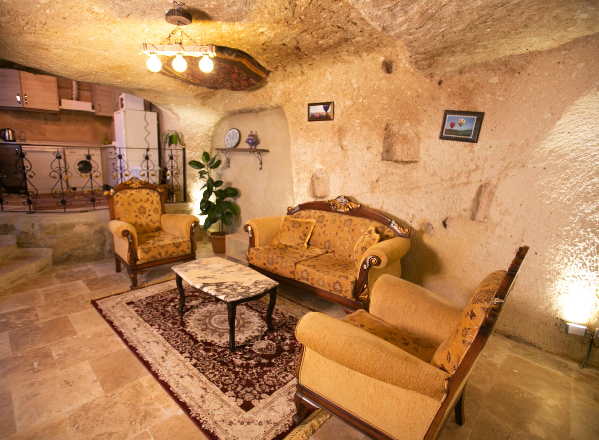 KAMELYA 9 CAVE SUITE with Kitchen (2-5 persons)
