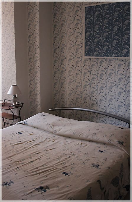 Double Bed