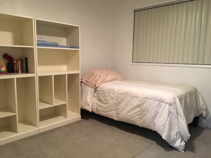 Cozy bedroom in Seal Beach home, near the ocean Houses for Rent in