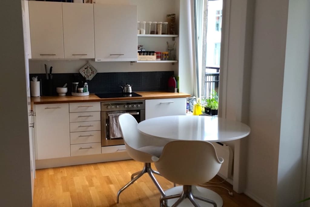 Kitchen, with dishwasher