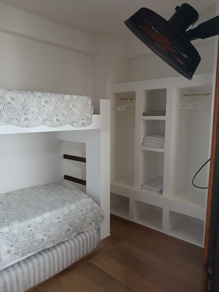Dhomë gjumi 1