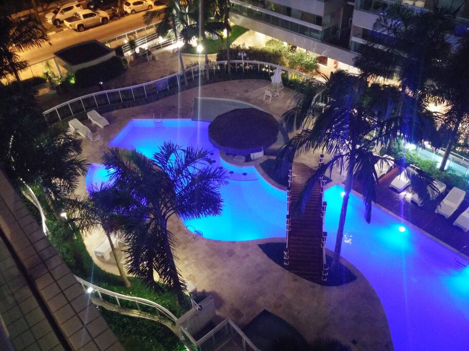 Piscina Vista Noturna