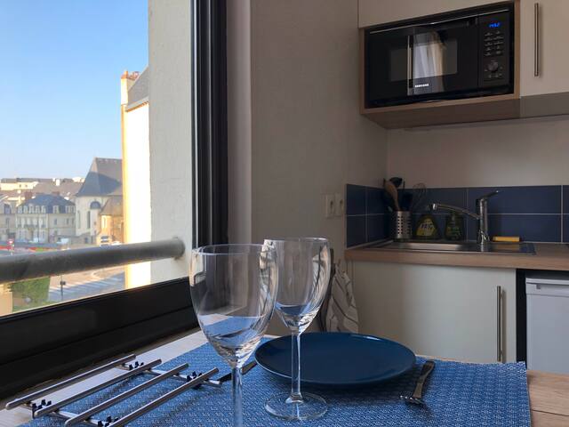 Studio cosy en centre ville-Proche de tout à pied!
