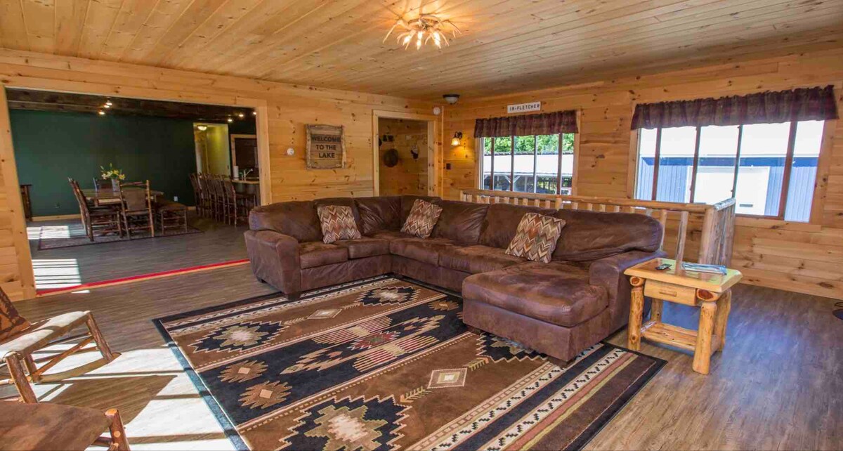 Top performing Airbnb: Inlet Harbor Lodge in Eagle Bay