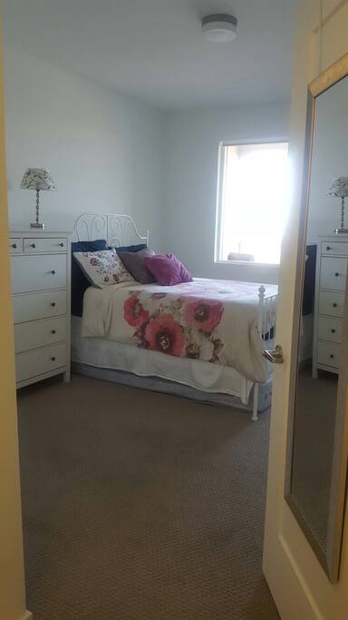 spacious room