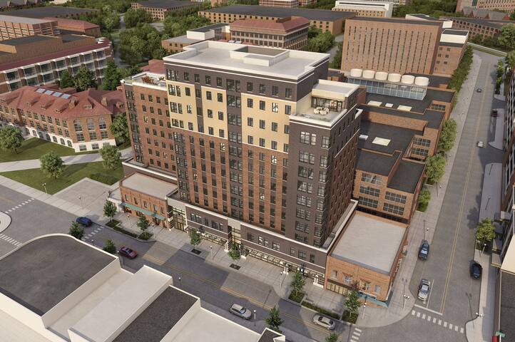 Central Campus Private Room in Vic Village