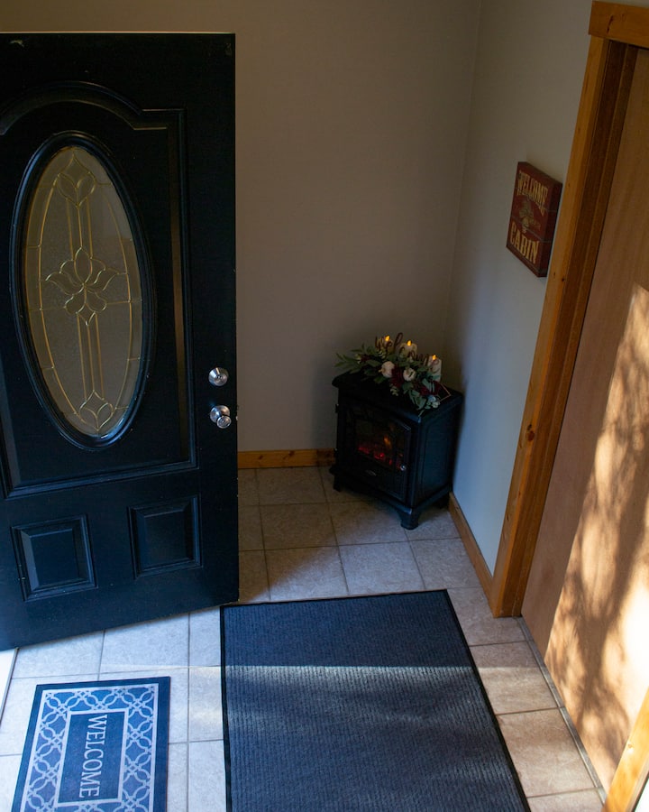 Thistledew Cottage/Boyne Mtn.Deer Lake Area Cottages for Rent in