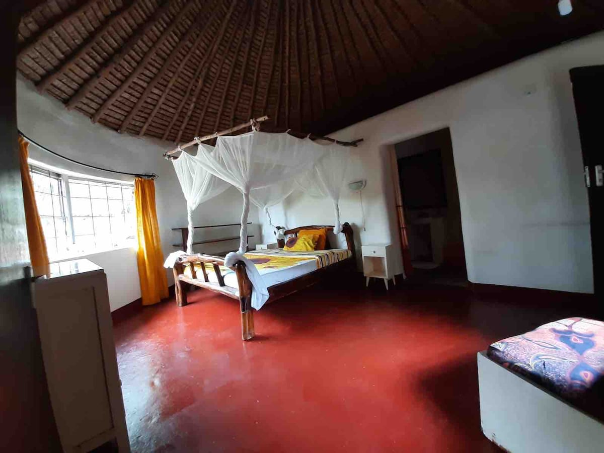 ห้องนอน 2 มีห้องน้ำในตัว