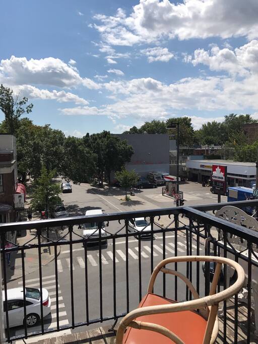 Balcon 1
Balcony 1