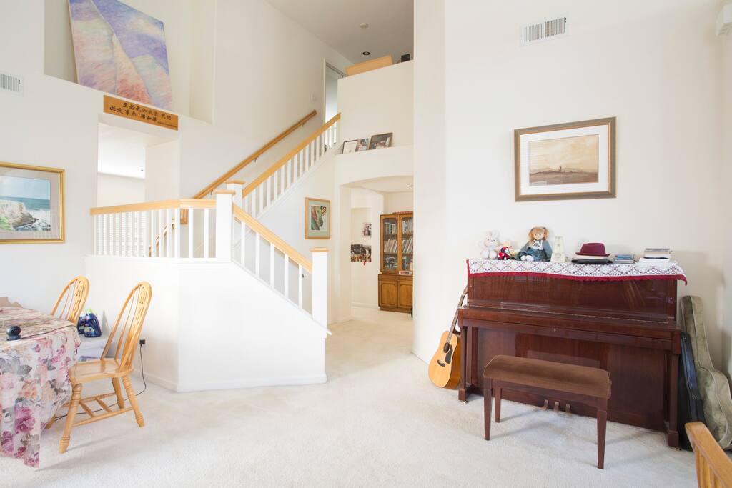 There're music instruments in the living room for guests' talent show.
