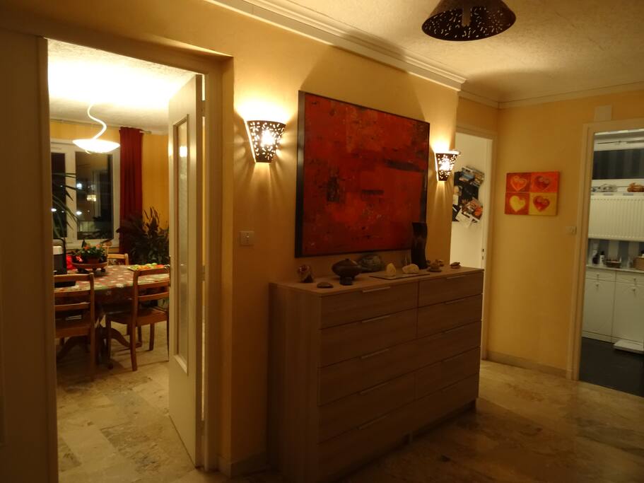 l'entrée de l'appartement