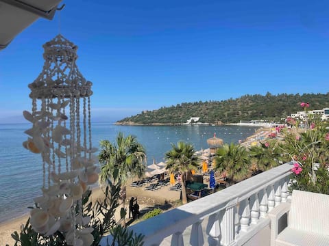 Top performing Airbnb: The most beutiful view on the sea in Menderes