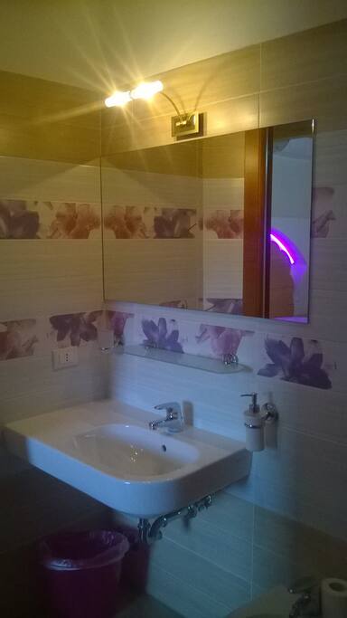 interno della zona bagno