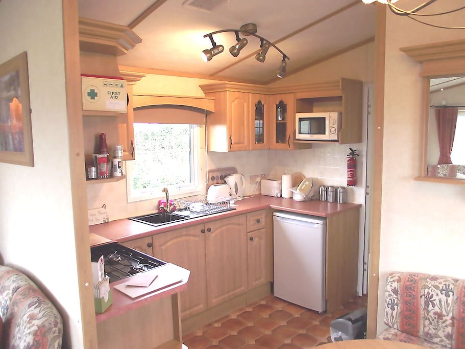 Well equipped Kitchen