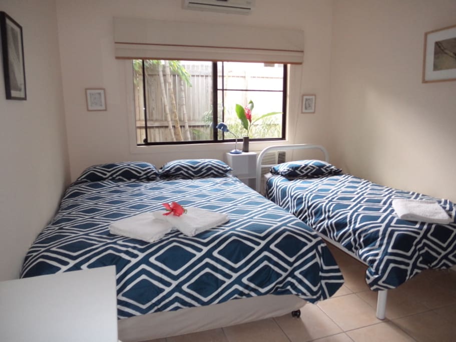 Comfortable Queen bed plus single