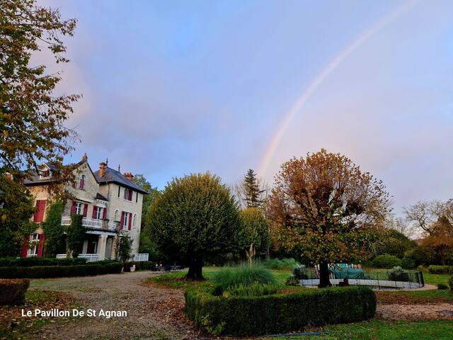 Le Pavilion De St Agnan managed Airbnb listing 3