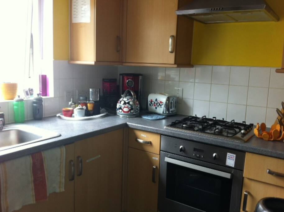 You can help yourself to tea and coffee, use the cutlery and pans, store you food in the cupboards and fridge.