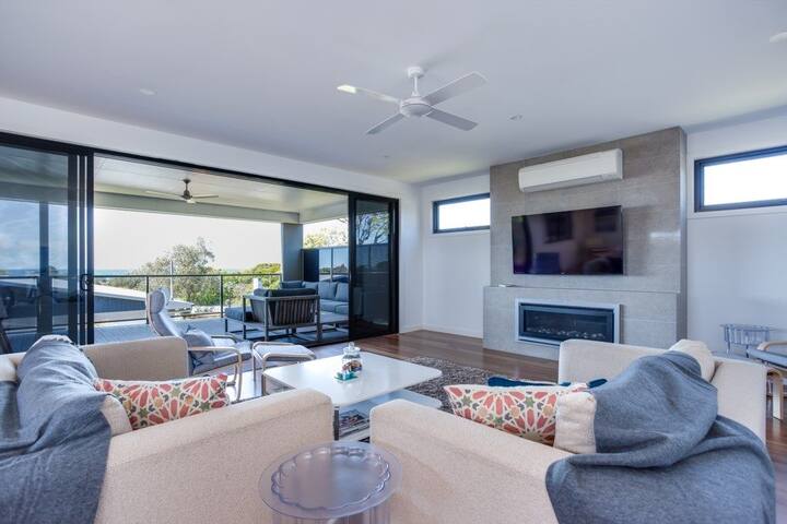 Whitecliffs of Rye – Luxe Bayside Haven gallery image 4