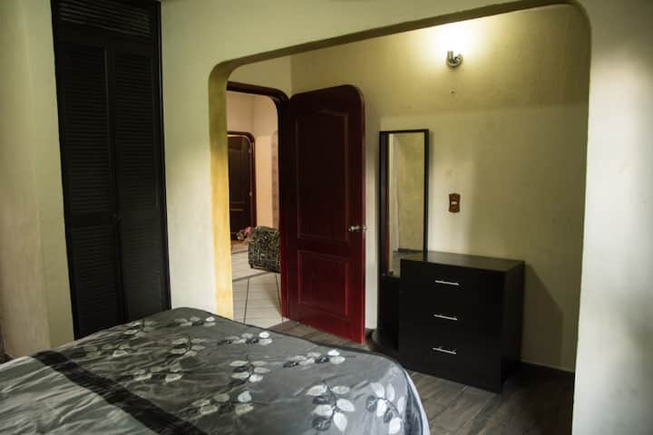 საძინებელი 4