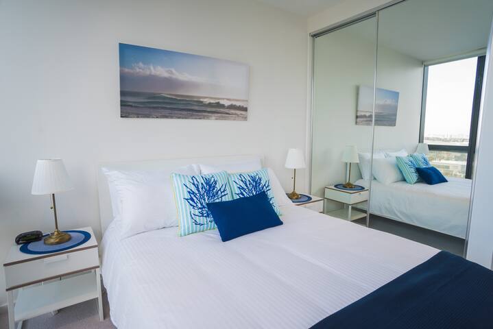 2 Bedroom Apartment Sea Views gallery image 3