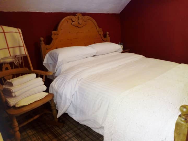 Johnswell Village locations de vacances et logements County