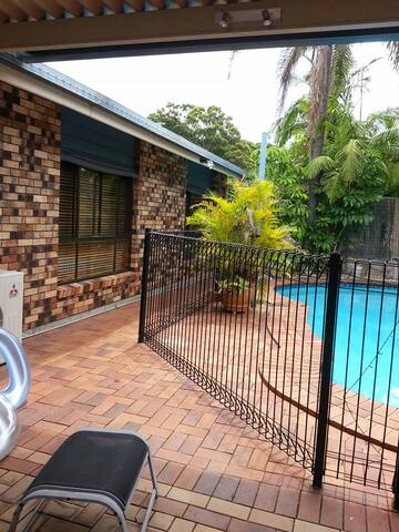 Diggers Beach -  flat scrn TV, extra room avail