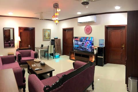 Stylish, clean & comfortable annexe in Sector F-6