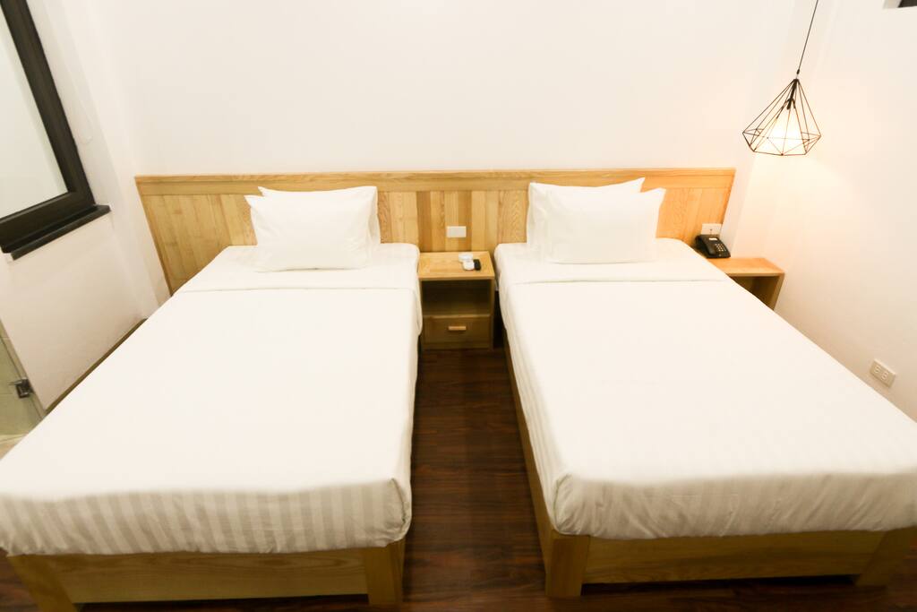 with twin beds