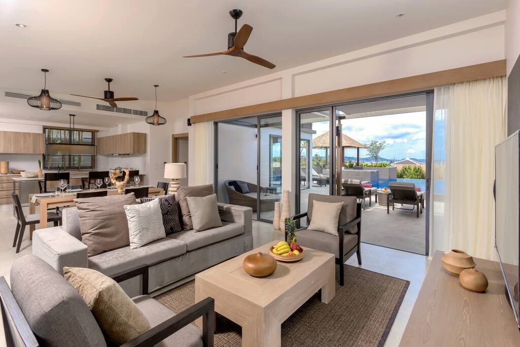 Living room with seaview