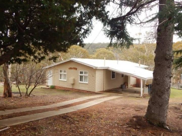 Old Adaminaby Vacation Rentals & Homes New South Wales, Australia Airbnb