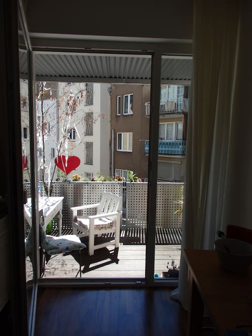 view from the kitchen on the v´balcony