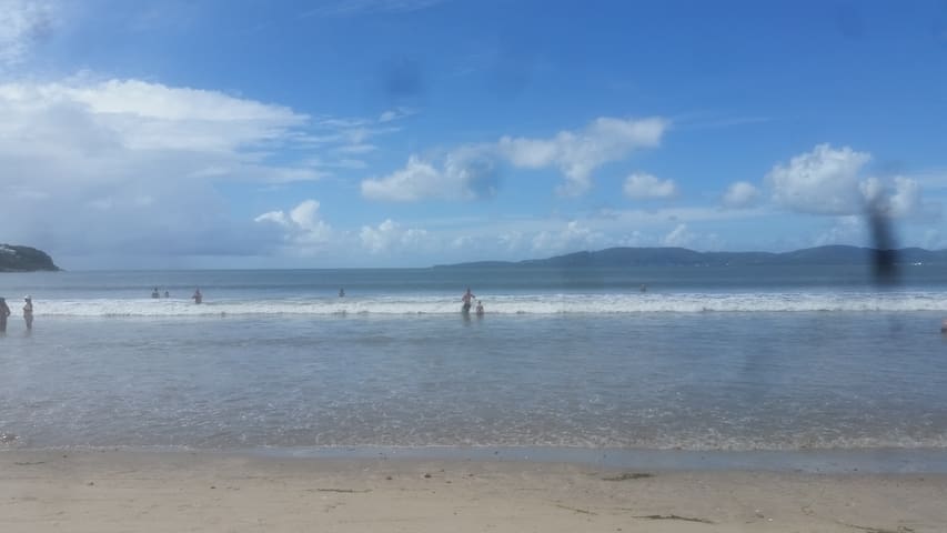 Paraíso em Itapema - 3 suítes - 40 m do mar