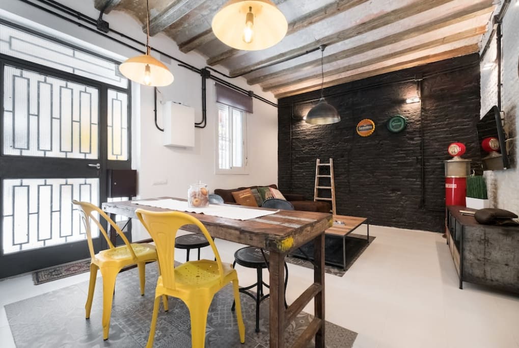 Livingroom & kitchen