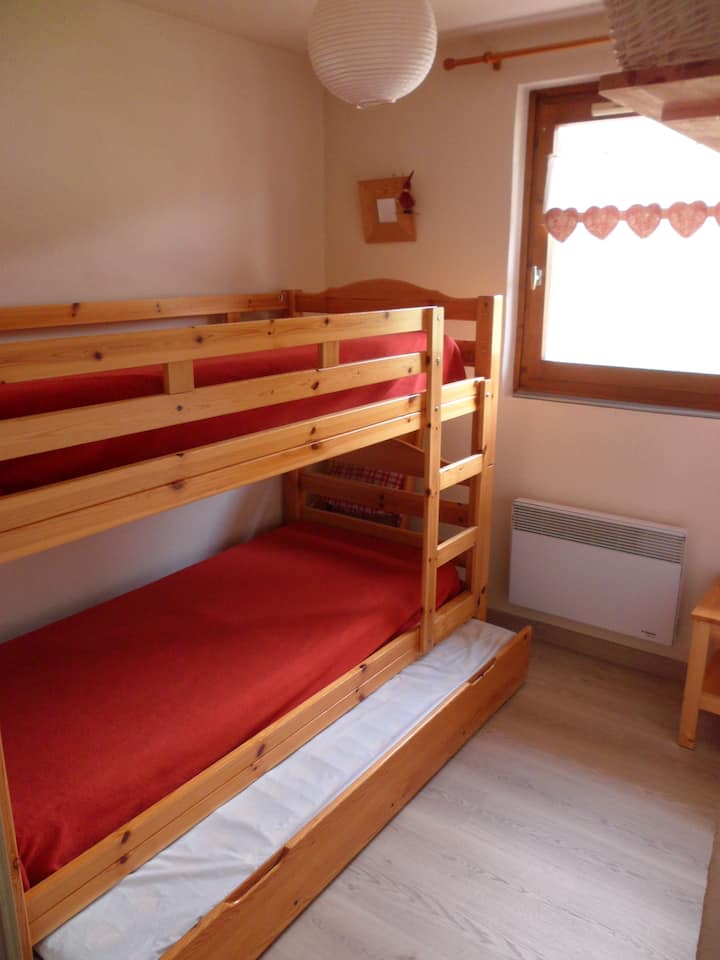 デュプレックスの寝室（ 2号室） 7㎡