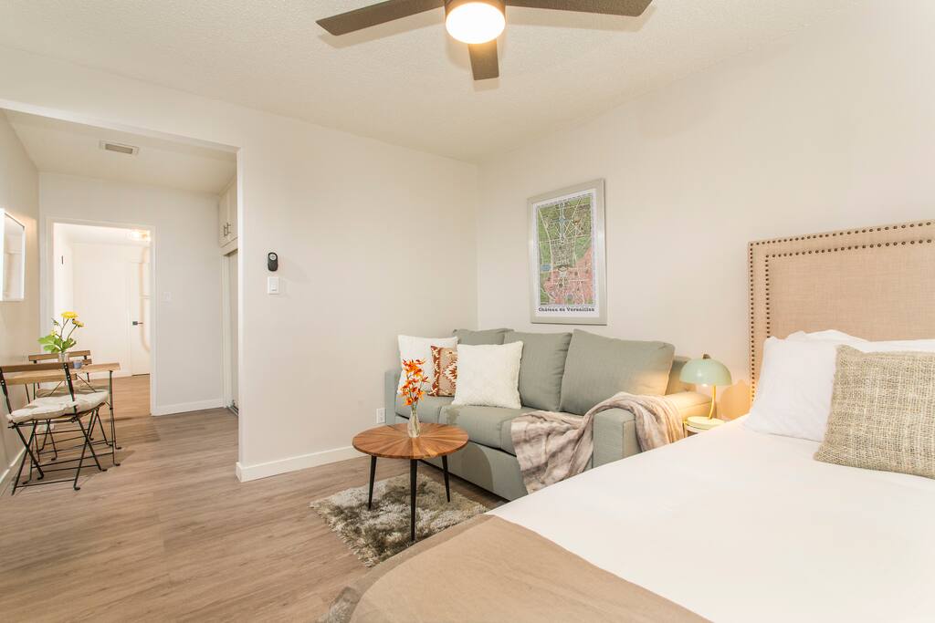 Very Spacious Living Area
