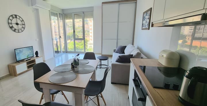 MODERN APARTMENT⭐GARDEN/MOUNTAIN VIEW-1min➡Beach🏖