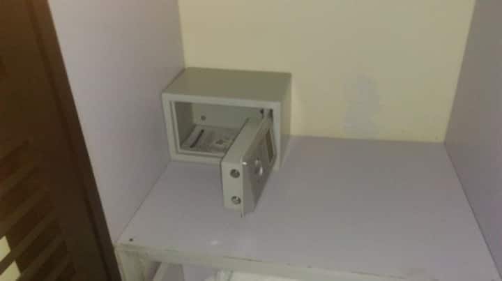 ตู้นิรภัยในตัว 