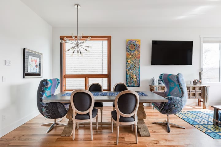 Upstream Penthouse – Ask about Wedding Venue