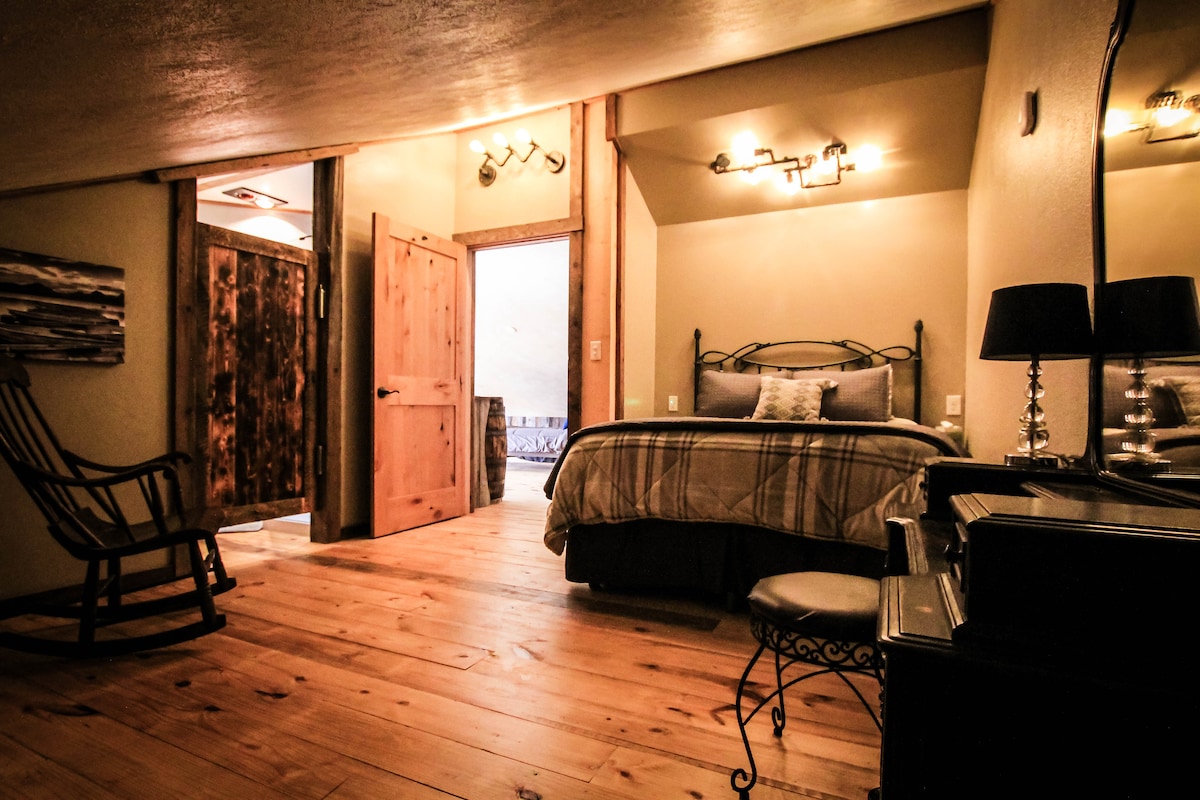 Master Ensuite with private bathroom