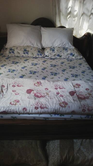 This is how the bed looks like