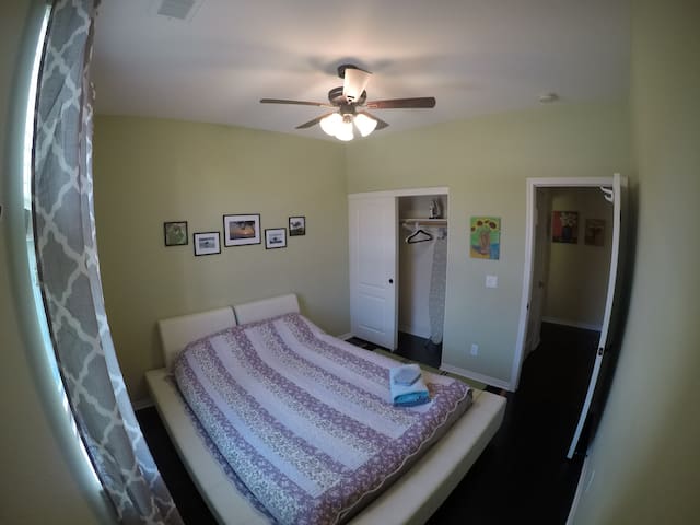 Private clean cozy near Del Mar/Torrey Pines/UCSD