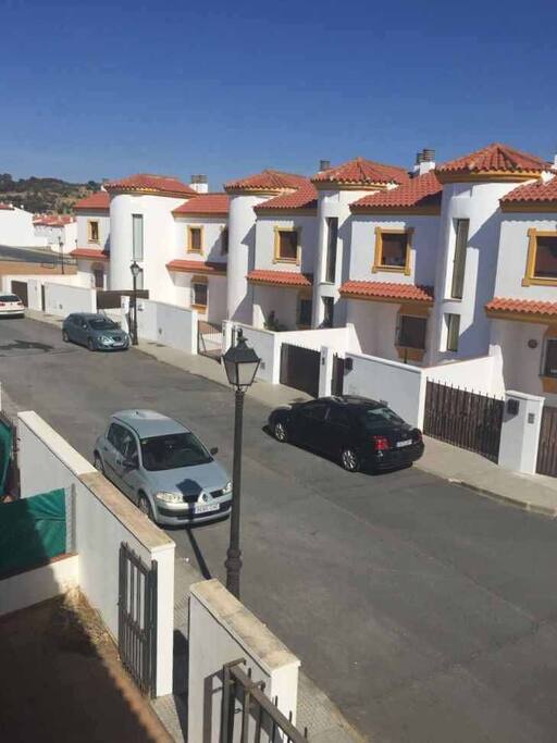 Calle Cartaya / Straßenansicht