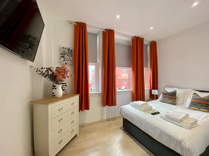 Princess Theatre Beach Side Town Centre Apartment - Blackpool