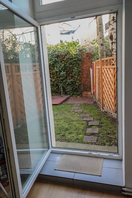 Tür von der Küche in den Garten