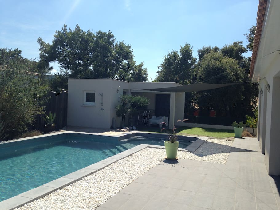 Piscine Grand bassin 8/4 Prof 1.50m