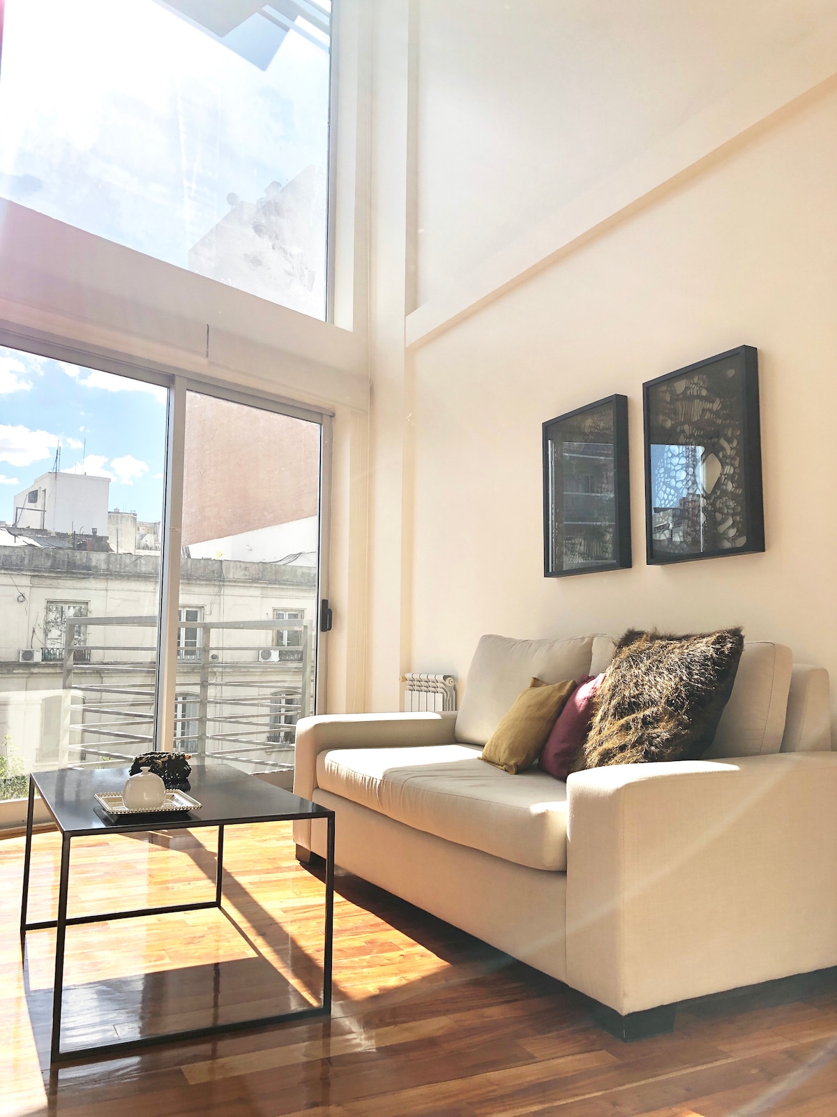 Departamento dúplex tipo loft amoblado de 1 dormitorio en Recoleta