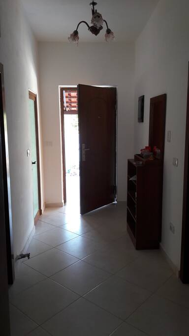 L'ingresso