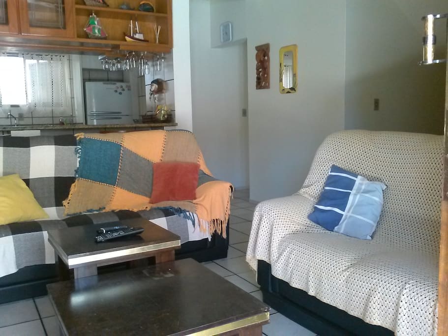 Sala conjugada com cozinha