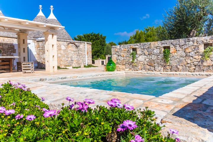 Trullo Tulou relax in Valle d’Itria