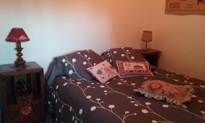 غرفة النوم رقم1 في الطابق الأرضي 